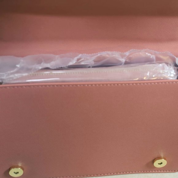 Chrisbella - Picture 8 of 12